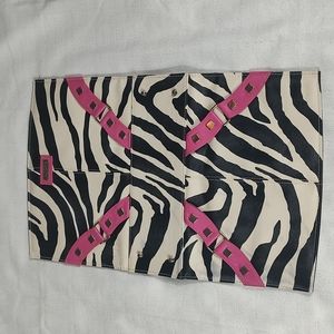 Miche ZOE Classic Shell Zebra Print with Pink Changeable Versatile Purse Bag